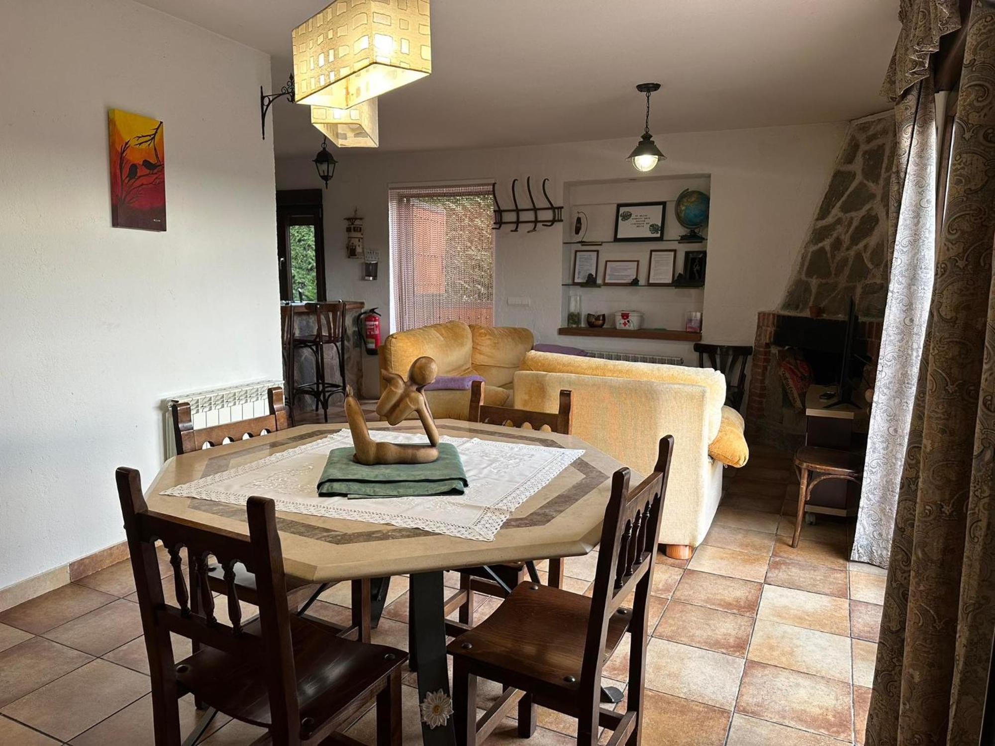 Vivienda De Uso Turistico El Nido Konuk evi La Serrada Dış mekan fotoğraf